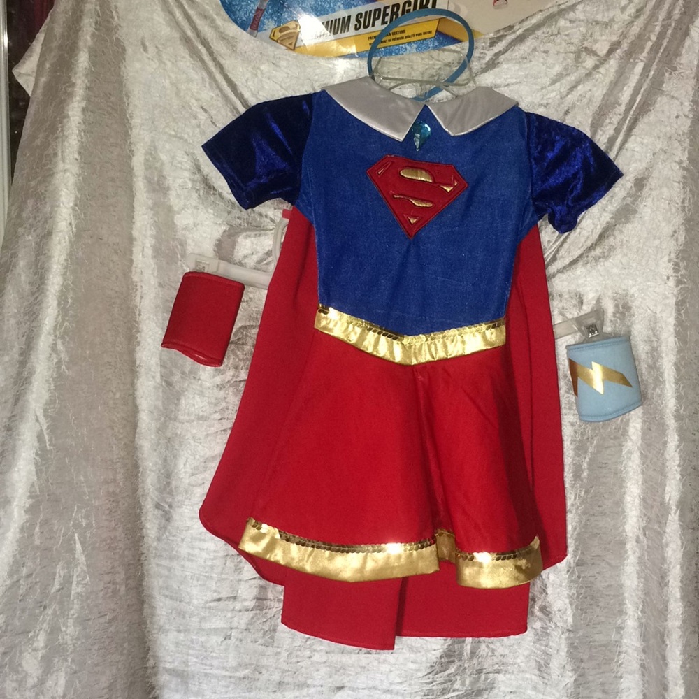 DC Superhero Girls Premium Supergirl Costume SizeS
